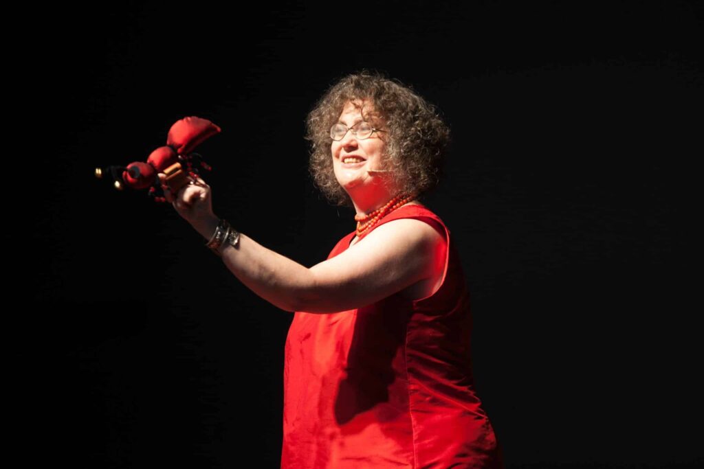 Cassandra Wye performing