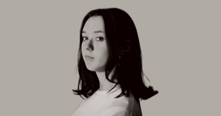 Image of Illustrator Gracie Harvey